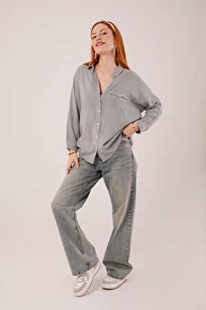 Cep Detay Çizgili Oversize Gri Gömlek