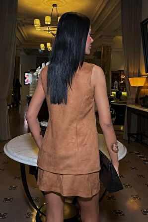 Yelek Ve Mini Etekli İçi Astarlı Süet Takım 9998