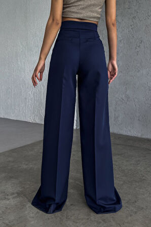 Üç Düğme Detayli Palazzo Pantolon