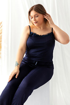 Sabahlıklı Dantel Detaylı Büyük Beden Pegasus Kadın Pijama Takımı-Çeyizlik Takım