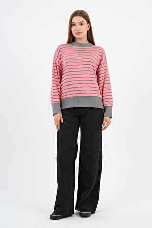 Kadın Bisiklet Yaka Çizgili Sweatshirt (B24-00248)