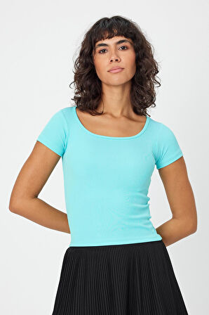 ALEXANDERGARDI U YAKA SLİM FİT CROP T-SHİRT (B24-0096)