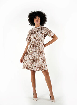 ALEXANDERGARDI DESENLI DÜĞMELİ HAKİM YAKA COMFORT ELBİSE (B24-384 00)