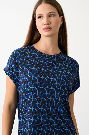 Yanı Yırtmaçlı Desenli Bluz