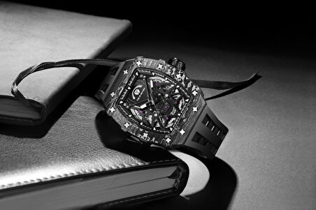 Elemental Serisi – Karbon Fiber Otomatik Saat TB8207CF Siyah