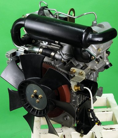 GoldMoto GM2V80EG 18 HP Tek Silindir Su Soğutmalı Marşlı Dizel Motor 3600dd