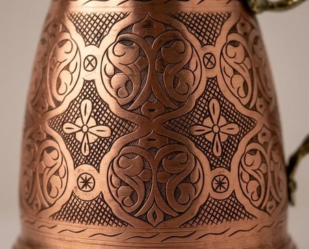 Aura Copper Klasik Kapaklı Ağır El İşlemeli Bakır Sürahi 2,5 L 1,2 mm İçi Kalaylı Sc-00004