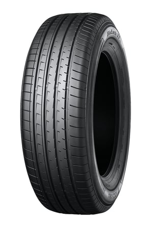 235/50R18 97V BluEarth-XT AE-61