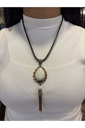 DOĞAL TAŞLI ÖZEL EL İŞLEMESİ BAKIR KOLYE