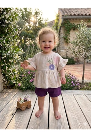 Boho Stil Kız Bebek Fırfırlı Keten Takım - Çiçekli Bluz ve Şort Kombin