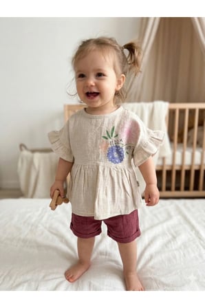 Boho Stil Kız Bebek Fırfırlı Keten Takım - Çiçekli Bluz ve Şort Kombin