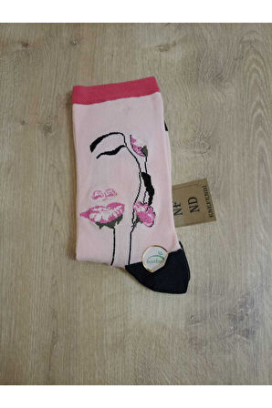 BAMBU DİKİŞSİZ  ÇORABI KADIN YÜZÜ DESENLİ PEMBE YUMUŞAK  ÇORAP 36-40