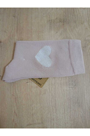 BAMBU SİMLİ KALPLİ DİKİŞSİZ YILBAŞI SOKET ÇORABI YUMUŞAK KADIN UÇUKPEMBE ÇORAP 36-40