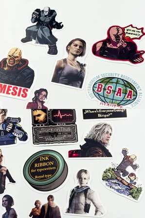 Resident Evil Iconic Sticker Paketi 32 Parça Kaliteli Su Geçirmez Laptop Telefon Termos Etiket Seti