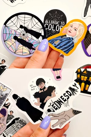 Wednesday 30 Parça Sticker Paketi Suya Dayanıklı Laptop Termos Telefon Etiket Seti
