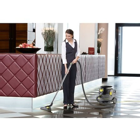 Temizlik İçin Kullanışlı Araç, Karcher Modeli