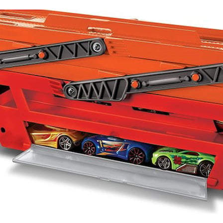 Kırmızı Renkli Mega Tır - Hot Wheels Seti