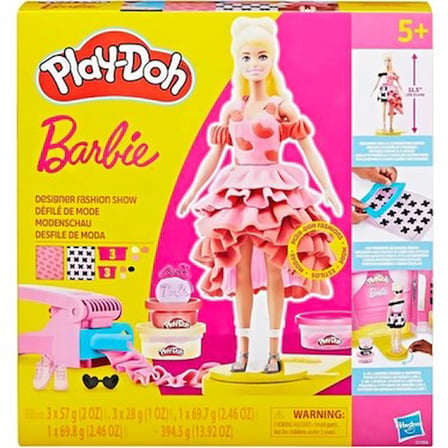 Moda Defilesi Temalı Oyun Hamuru Seti ile Eğlence