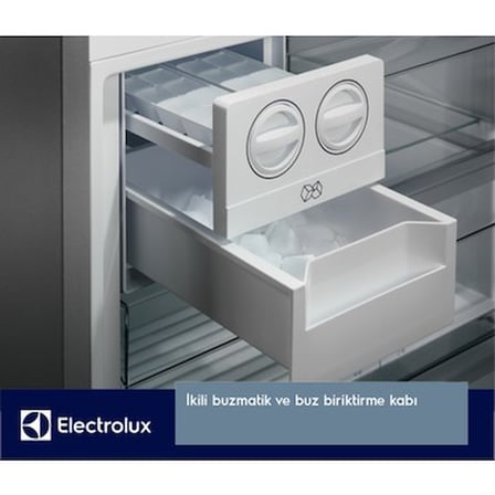 588 Lt Kapasiteye Sahip Alttan Donduruculu No-Frost Buzdolabı