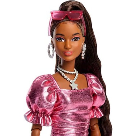 Metallic Pembe Elbiseli Bebek ile Stil İkonu Oyun Seti