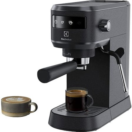 Explore 6 Espresso Makinesi ile Kolay Kahve Hazırlama