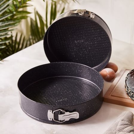 Kelepçeli Kek Kalıbı Seti, 2 Adet 24-28 Cm Boyutları ile