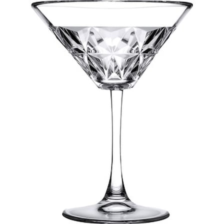 220 cc Kapasiteli Şık Martini Bardağı ile Özel Sunumlar