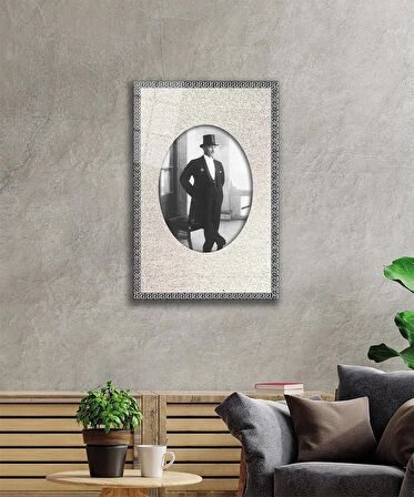 Atatürk Cam Tablo 4 mm Dayanıklı Temperli Cam
