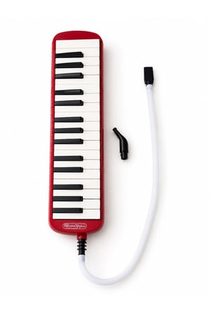 Helvacıoğlu 32 Tuşlu Melodika Çantalı Hortumlu Ağızlıklı Okul Müzik Aleti - Kırmızı