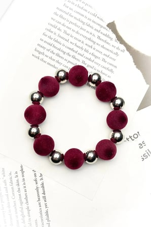 Boncuk Tasarımlı Bordo Renk Kadife Vintage Bileklik