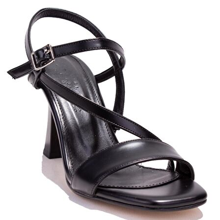 Dagoster DZA07-928530BB Siyah Klasik Topuklu Kadın Ayakkabı