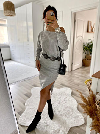 Livizmir Moda Kadın Uzun Kollu Düşük Omuz Yırtmaç Detay Kaşkorse Etek Bluz Ikili Takım