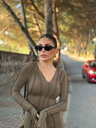 Livizmir Moda V Yaka Karoyaka Dikişli Yırtmaçlı Uzun Elbise - Haki