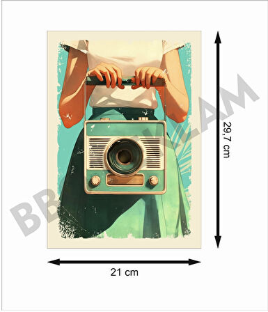 Müzik Radyo Tutan Kız Retro Ahşap Poster