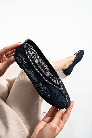 BONDY İşleme Detaylı Fermuarlı lacivert Kadın Günlük Babet