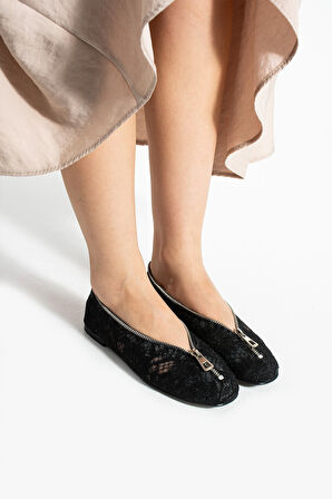 BONDY İşleme Detaylı Fermuarlı Siyah Kadın Günlük Babet