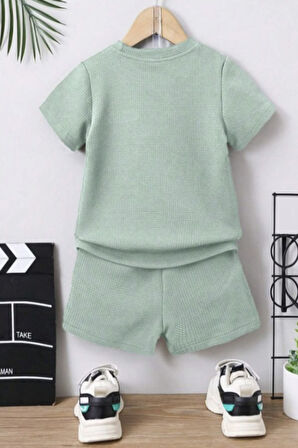 Waffle Görselli Cep Detaylı Pamuklu Yazlık Bebek Çocuk Şort Takım-Açık Yeşil | 3 Yaş