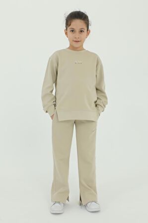 Bisiklet Yakalı Yırtmaçlı İspanyol Paça Baskı Detaylı Pamuklu 2'Li Alt Üst Kız Eşofman Takımı