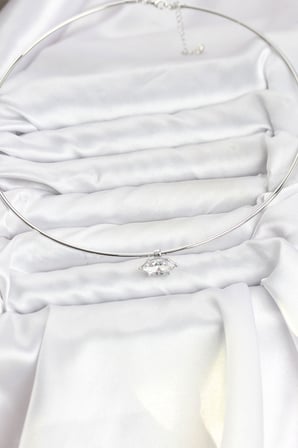 Pirinç Gümüş Renk Choker Model Zirkon Taşlı Kadın Kolye