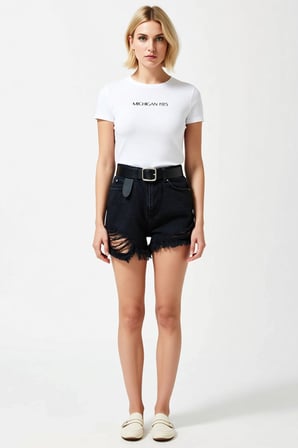 Kadın Şort Yüksek Bel Mini Yırtıklı Denim Slim Kalıp Boru Paça Rigid Dokuma Düz Desen Asit
