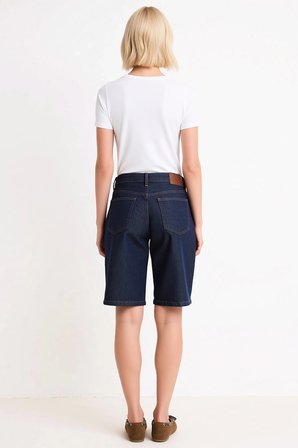 Kadın Şort Bermuda Yüksek Bel Geniş Paça Düz Desen Denim Kısa Boy Relaxed Kalıp Rigid Dokuma