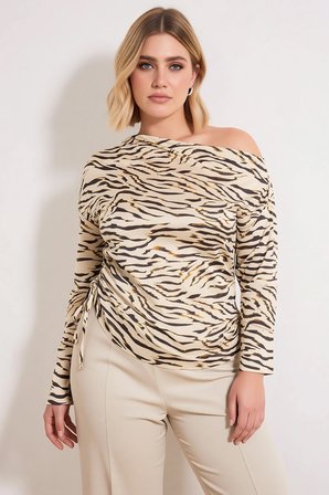 Kadın Büyük Beden Bluz Asimetrik Yaka Düşük Kol Uzun Saten Dokuma Zebra Desenli Regular Boy