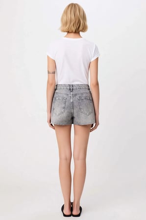 Kadın Şort Yüksek Bel Slim Kalıp Ekstra Mini Paça Kesikli Düz Desen Denim Kumaş Spor