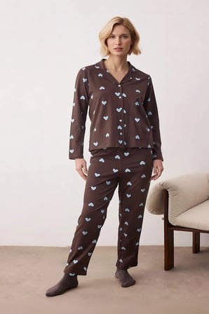 Kadın Gömlek Yaka Standart Kol Fitted Kalp Desenli Pijama Takımı Fonksiyonel Şık %100 Pamuk