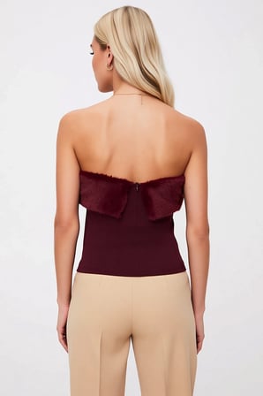 Kadın Bluz Straplez Yaka Kolsuz Örme Kumaş Kürk Detaylı Fitted Kalıp Düz Desen Uzunluk Regular