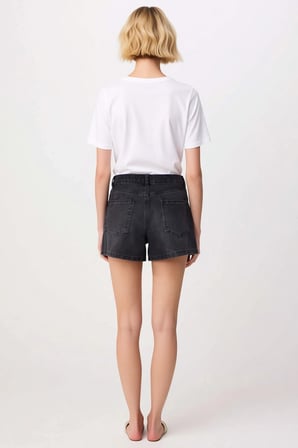Kadın Şort Yüksek Bel Kesim City Düz Desen Boru Paça Kısa Boy Denim Kumaş Rigid Dokuma