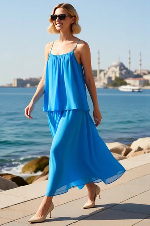Kadın Astarlı Şifon Maxi Elbise İnce Askılı Kare Yaka Skater Kesim Zincir Detaylı Dokuma Günlük