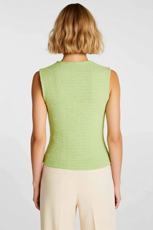 Kadın Bluz Fitted Bisiklet Yaka Kolsuz Büzgü Detaylı Dokulu Örme Kumaş Düz Desen Crop Kesim