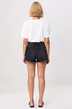 Kadın Şort Yüksek Bel Slim Kalıp Yırtık Detaylı Ekstra Kısa Mini Boy Denim Rigid Dokuma