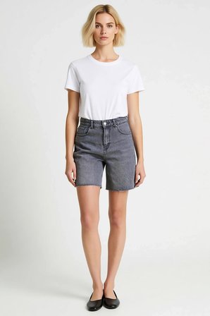 Kadın Şort Yüksek Bel City Denim Boru Paça Kısa Kesim Düz Desen Rigid Dokuma Estetik